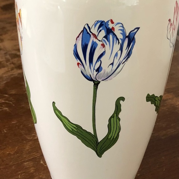 Tiffany & Co. “Tiffany Tulips” Vase - Picture 4 of 6
